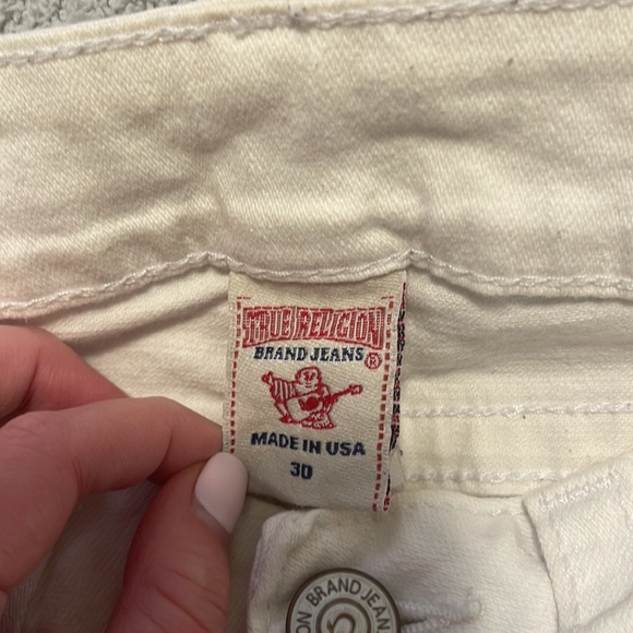 True Religion PETITE White Jeans - Picture 4 of 7